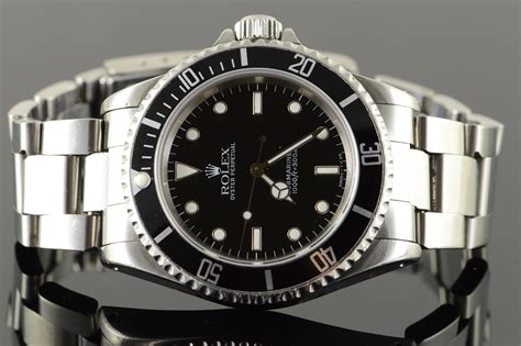 38mm rolex submariner.